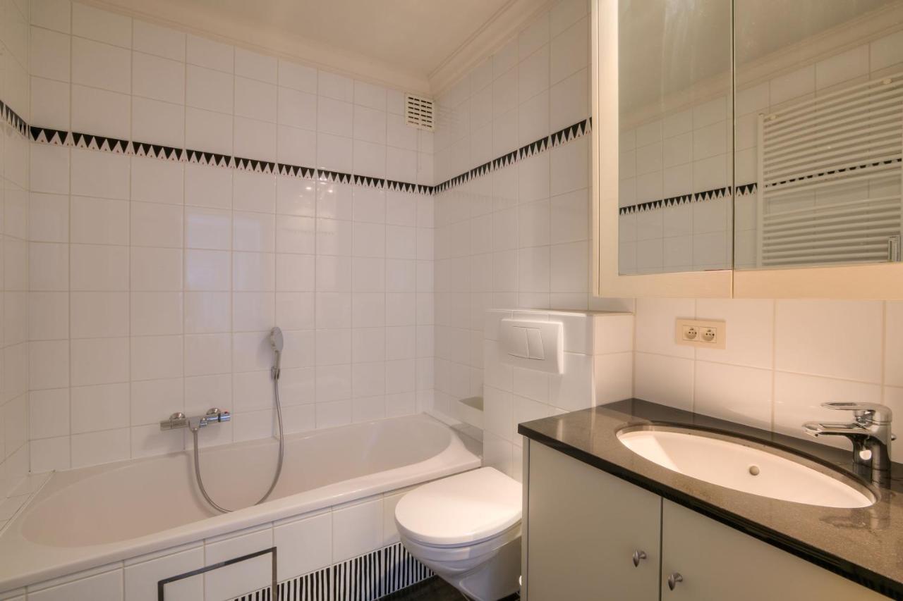 Appartementen 3 En-Of 4 Op De Zeedijk In Knokke Van Logie Marie كنوك هايست المظهر الخارجي الصورة