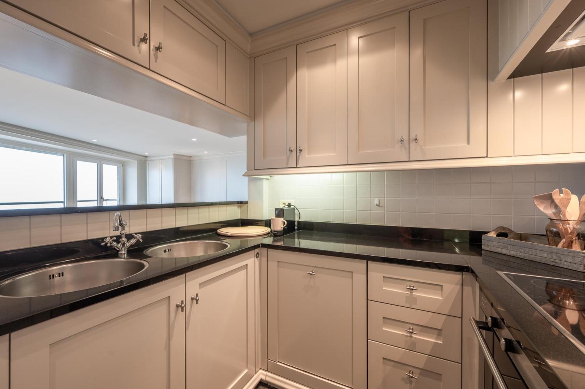 Appartementen Op De Zeedijk In Knokke Op De 3E En 4E Verdieping Van Logie Marie المظهر الخارجي الصورة
